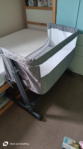 Babylo next crib - me,