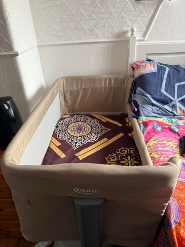 Baby cot next - baby, me
